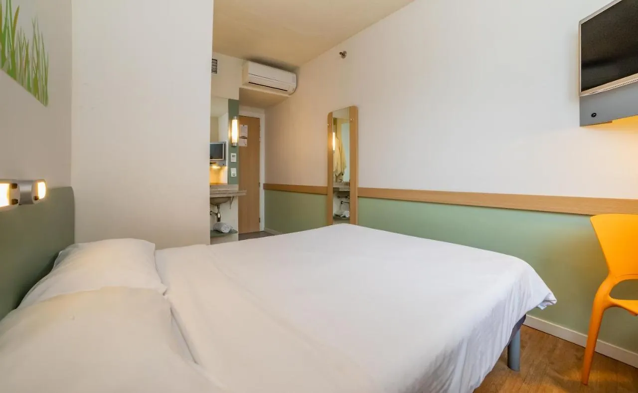 ** Hotel Ibis Budget Sp Frei Caneca San Paolo Brasile